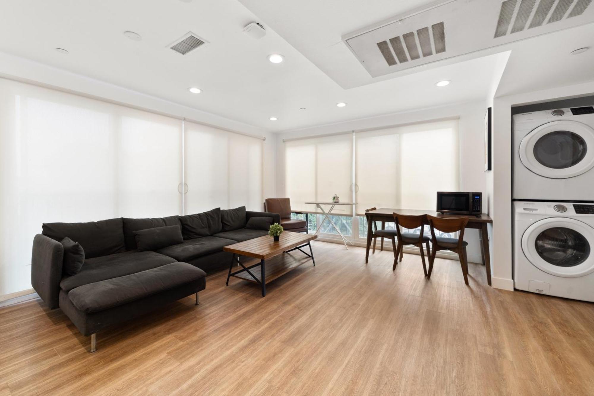 Charming Urban Retreat Near Usc In La- Private Room With Share Living Room With Kitchen Los Angeles Exteriér fotografie