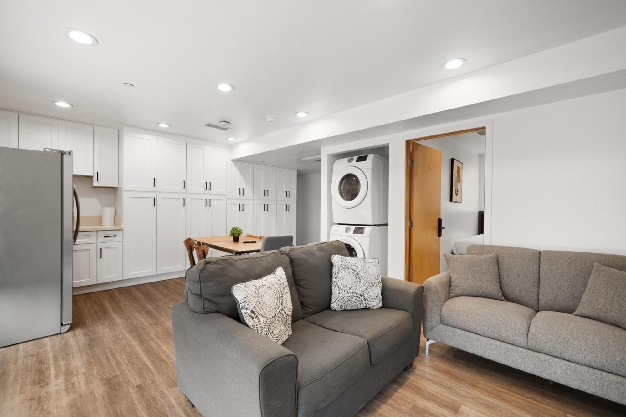 Charming Urban Retreat Near Usc In La- Private Room With Share Living Room With Kitchen Los Angeles Exteriér fotografie