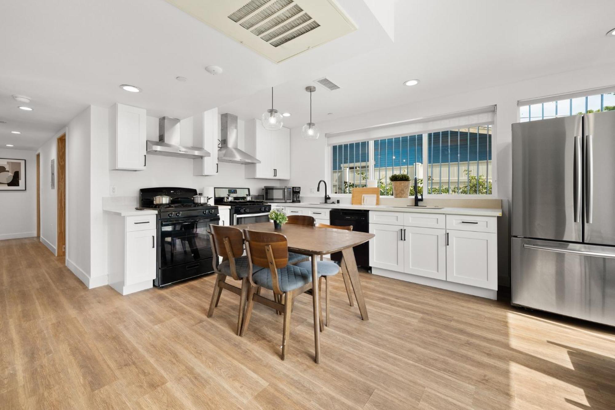 Charming Urban Retreat Near Usc In La- Private Room With Share Living Room With Kitchen Los Angeles Exteriér fotografie