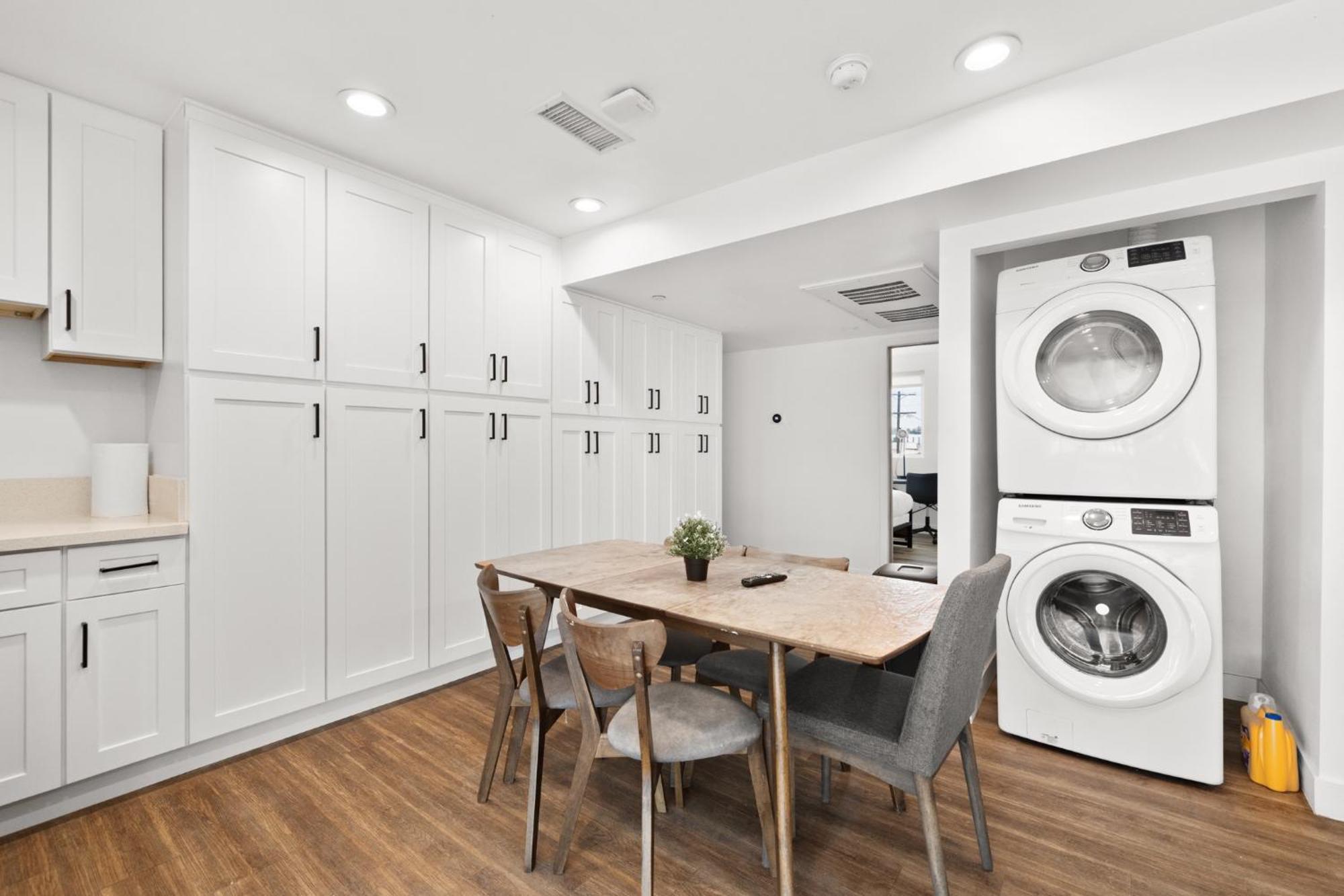 Charming Urban Retreat Near Usc In La- Private Room With Share Living Room With Kitchen Los Angeles Exteriér fotografie